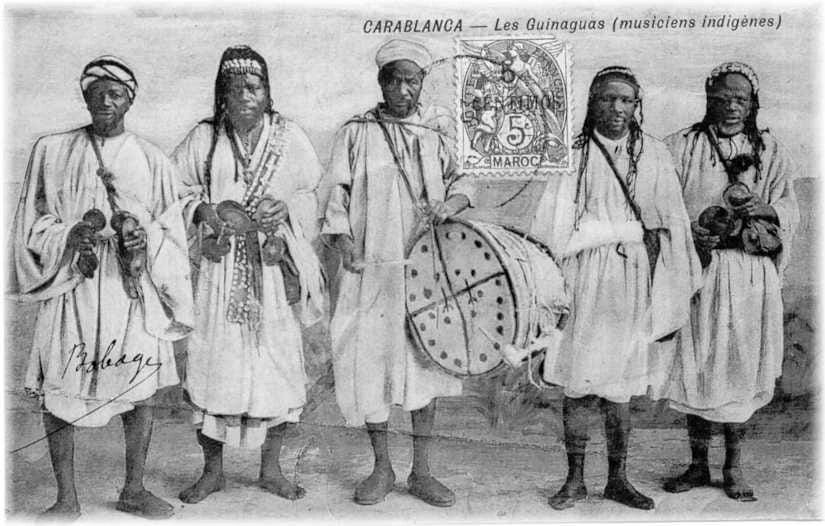Old Gnawa musicians